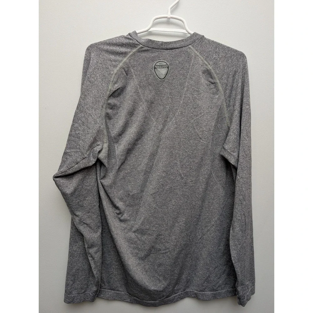 D5‎ Mens Nike Pro Dri fit Tight Fitting longsleeve gray size L